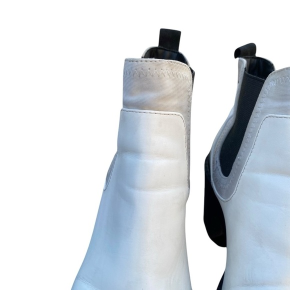 Simply Vera Vera Wang Crested Women's Block Heel Chelsea Boots I Size: 7 - Picture 10 of 16